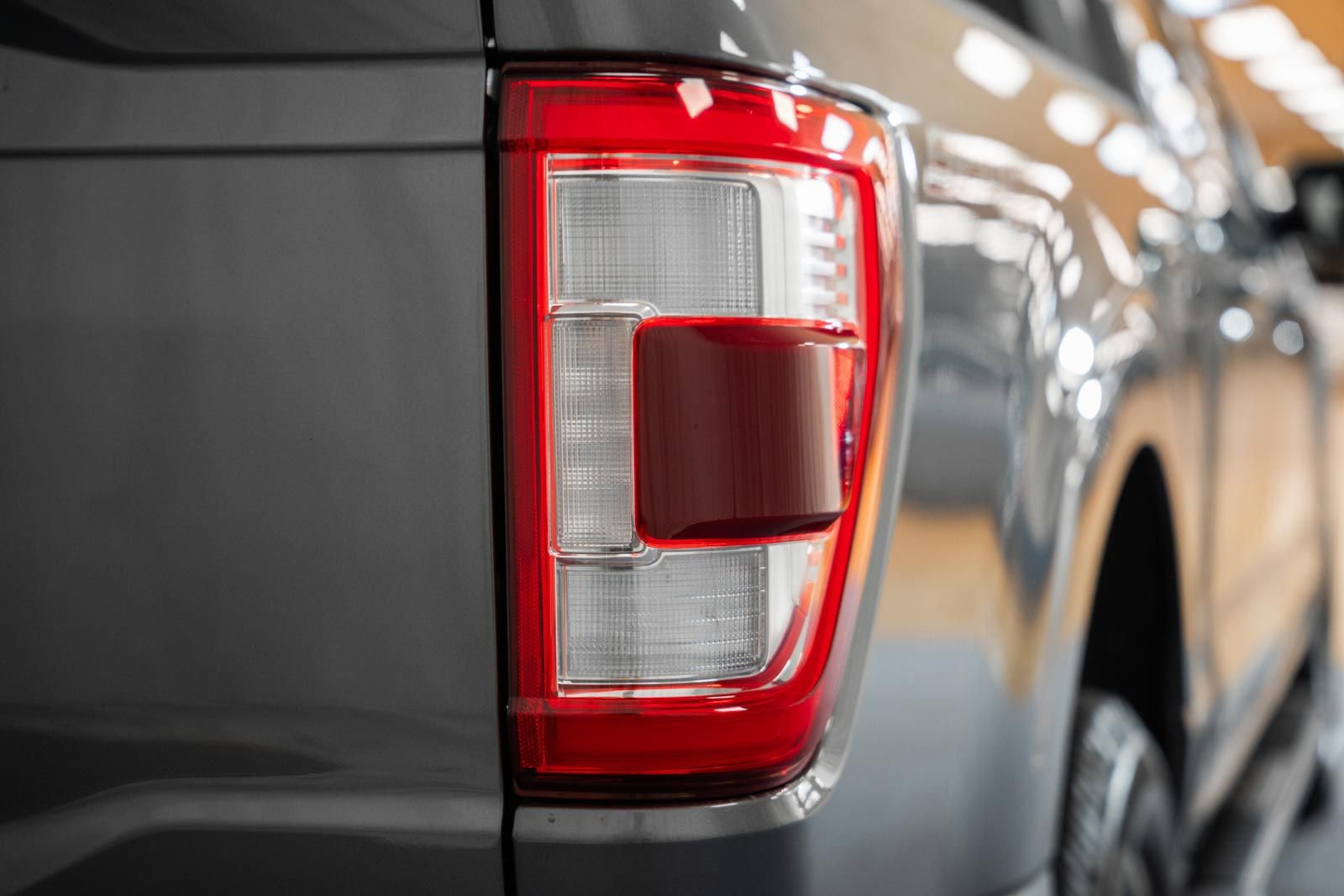 Used 2023 Ford F150 Lariat w/ Equipment Group 502A High image 7