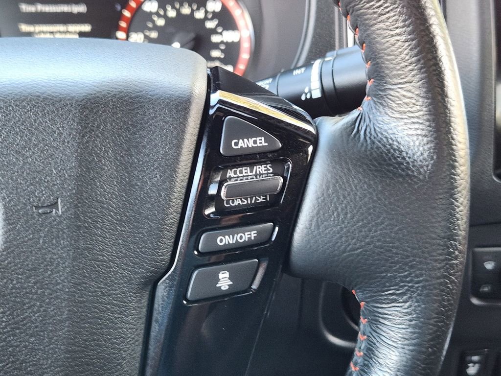 Used 2023 Nissan Frontier PRO-4X w/ Pro Convenience Package image 23