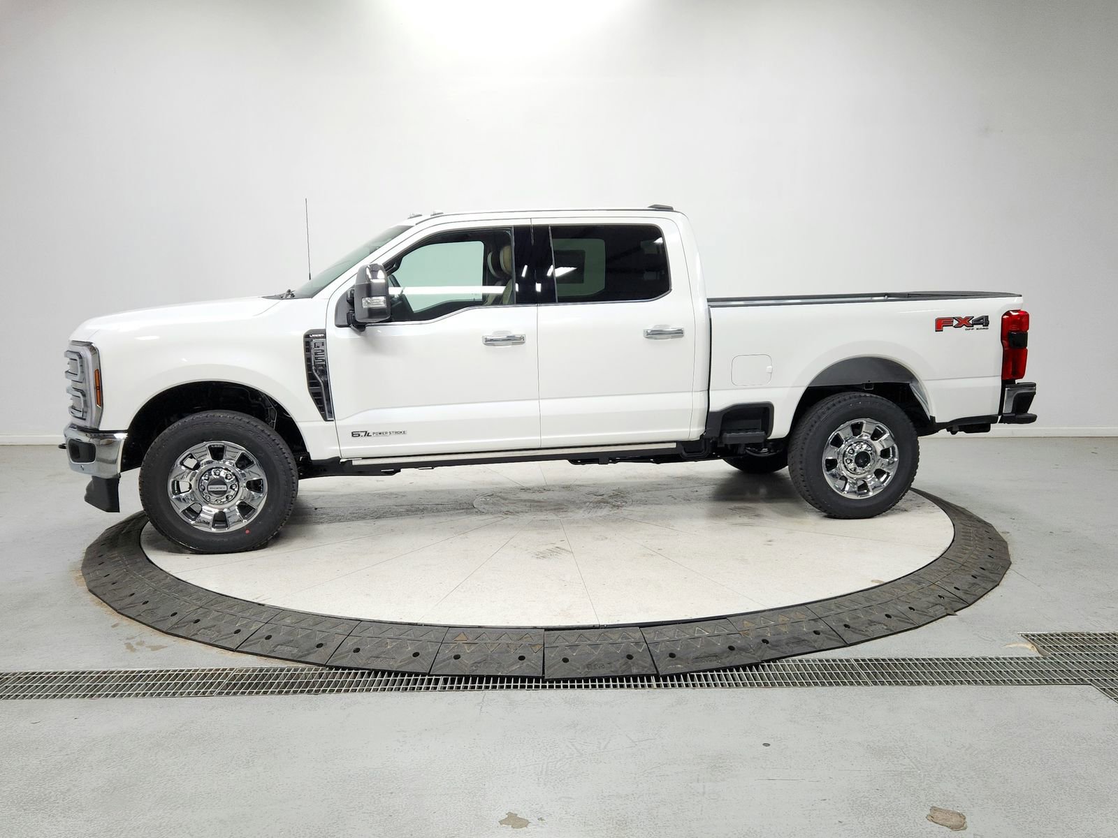 New 2026 Ford F250 Lariat AWD/4WD image 4