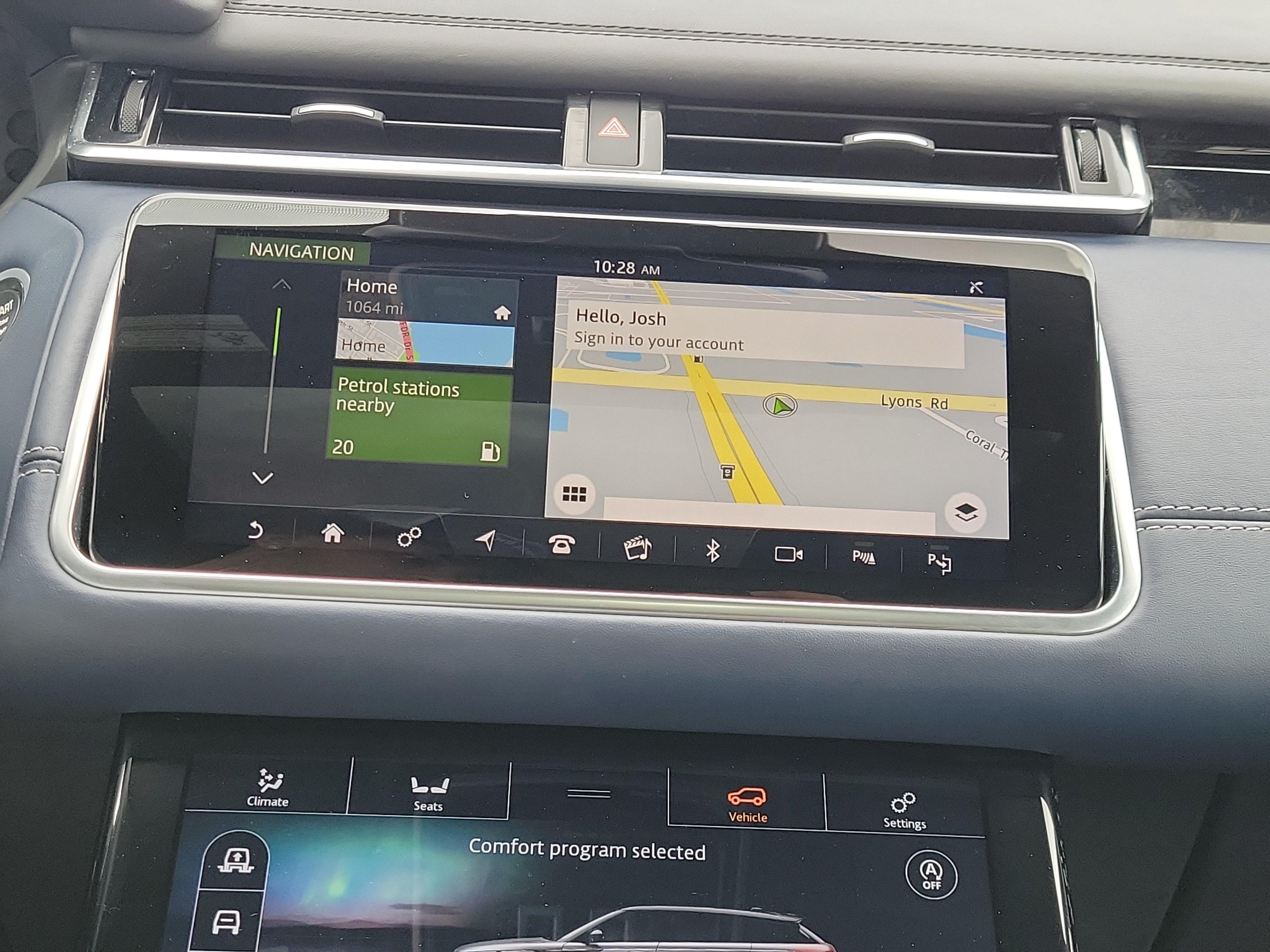 Used 2019 Land Rover Range Rover Velar R-Dynamic HSE AWD/4WD image 23