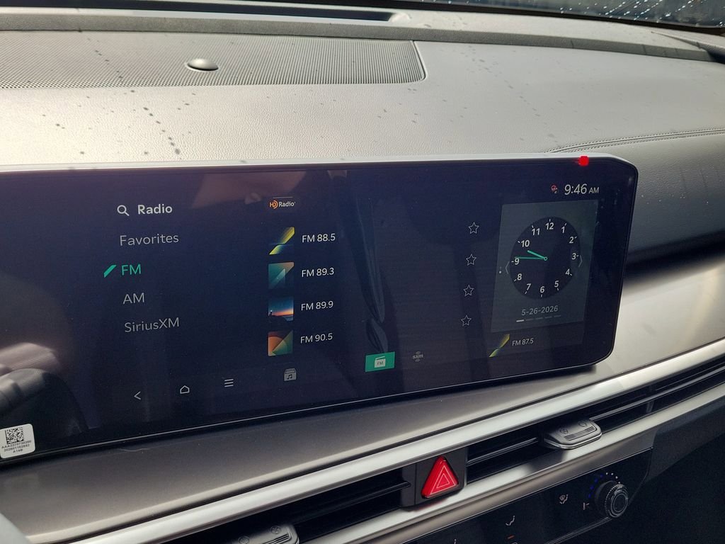 New 2026 Kia Sorento LX FWD image 30