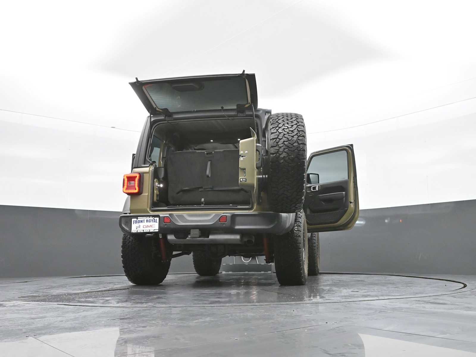 Used 2025 Jeep Wrangler Sport image 58