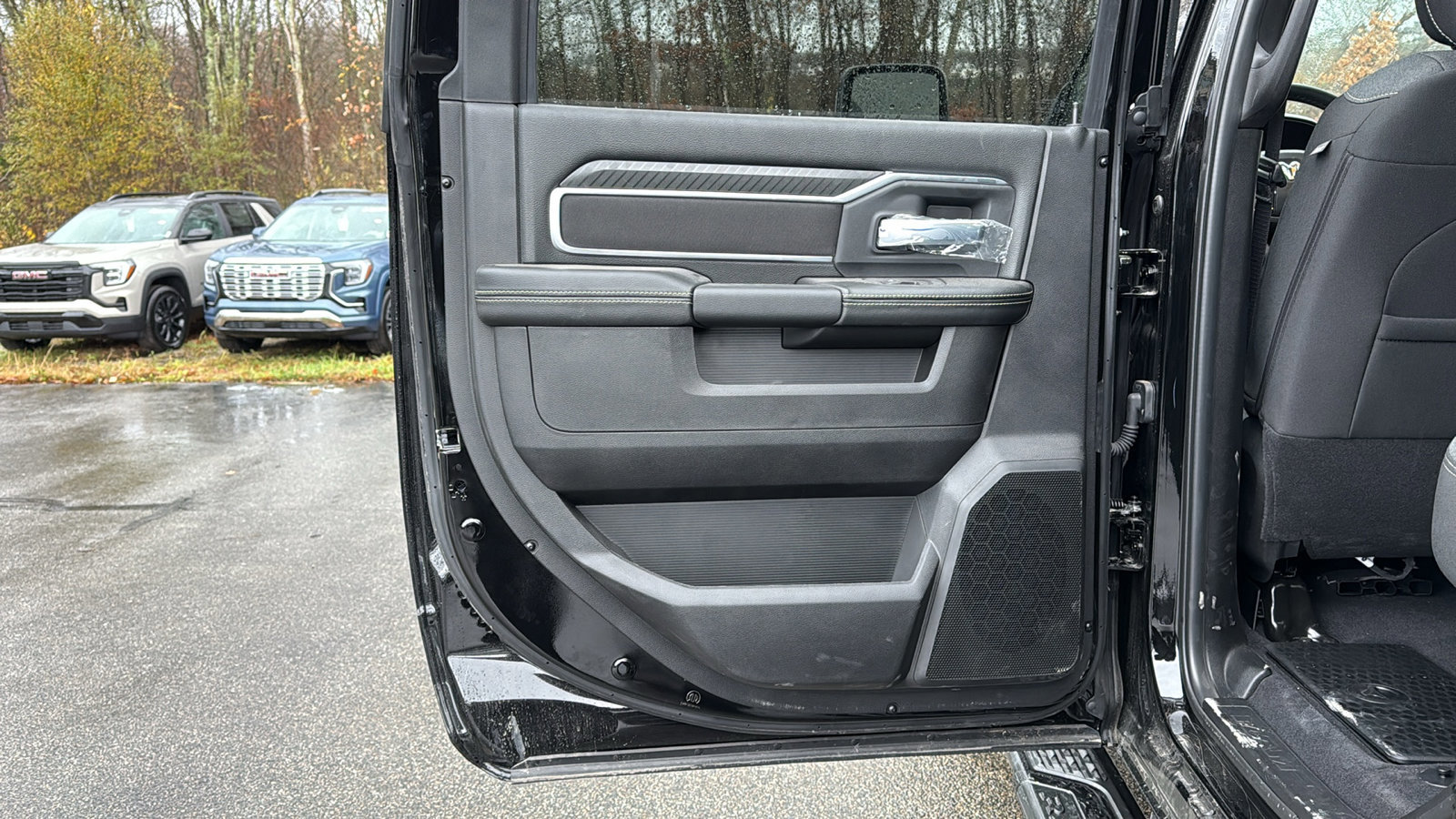 Used 2025 RAM 2500 Big Horn image 23