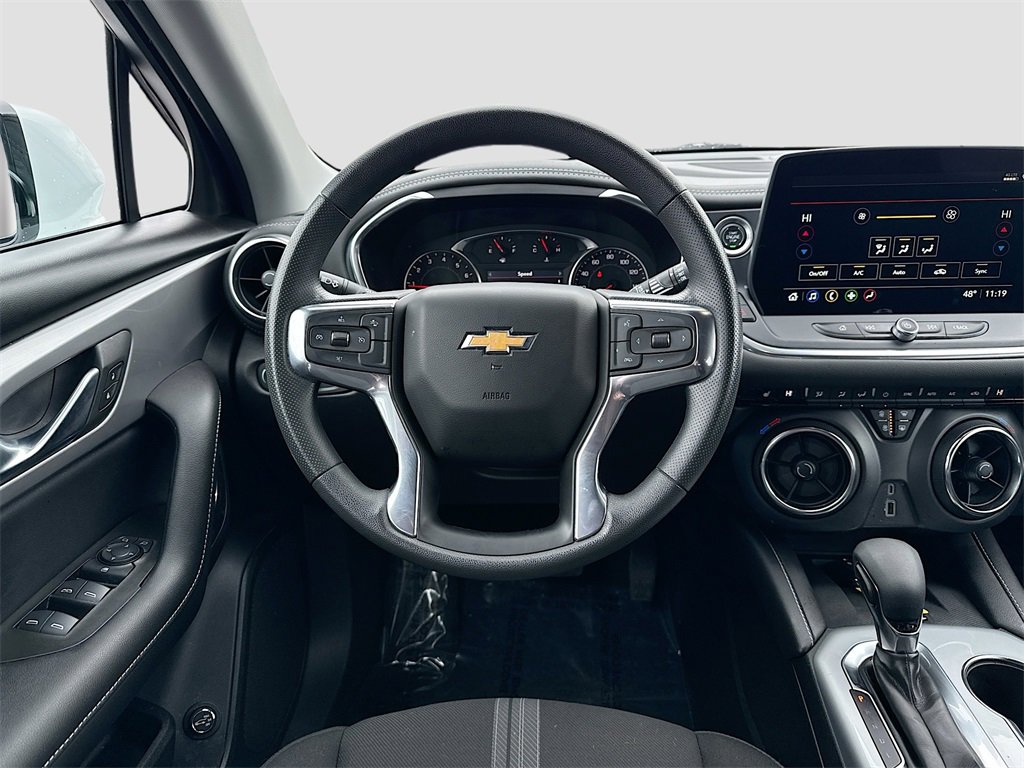 Used 2024 Chevrolet Blazer LT w/ Convenience Package image 18