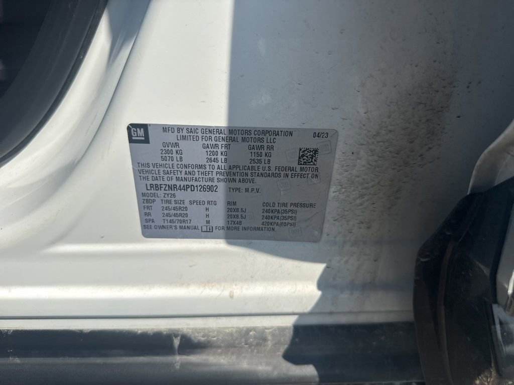 Used 2023 Buick Envision Essence w/ Sport Touring Package image 42