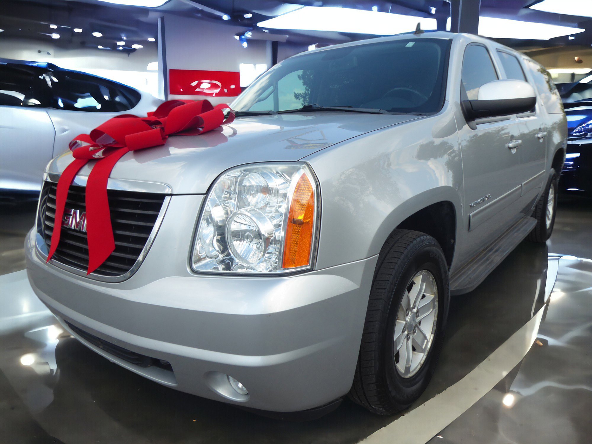 Used 2013 GMC Yukon XL SLT image 5