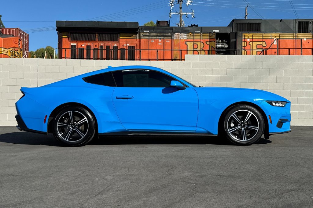 Used 2024 Ford Mustang Premium RWD image 7