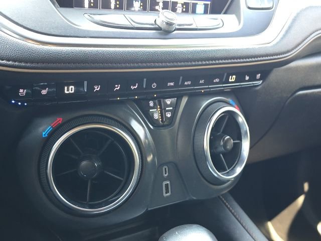 Used 2022 Chevrolet Blazer Premier w/ Enhanced Convenience Package AWD/4WD image 39