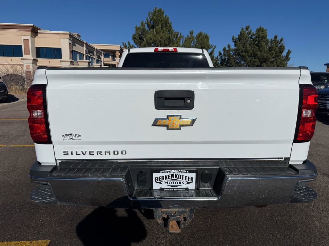 Used 2015 Chevrolet Silverado 2500 LT w/ Z71 Package, Off-Road image 4