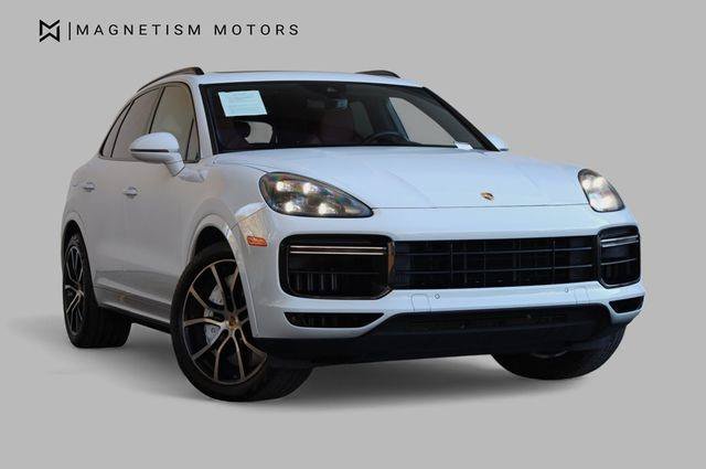 Used 2021 Porsche Cayenne Turbo w/ Premium Package Plus AWD/4WD image 7