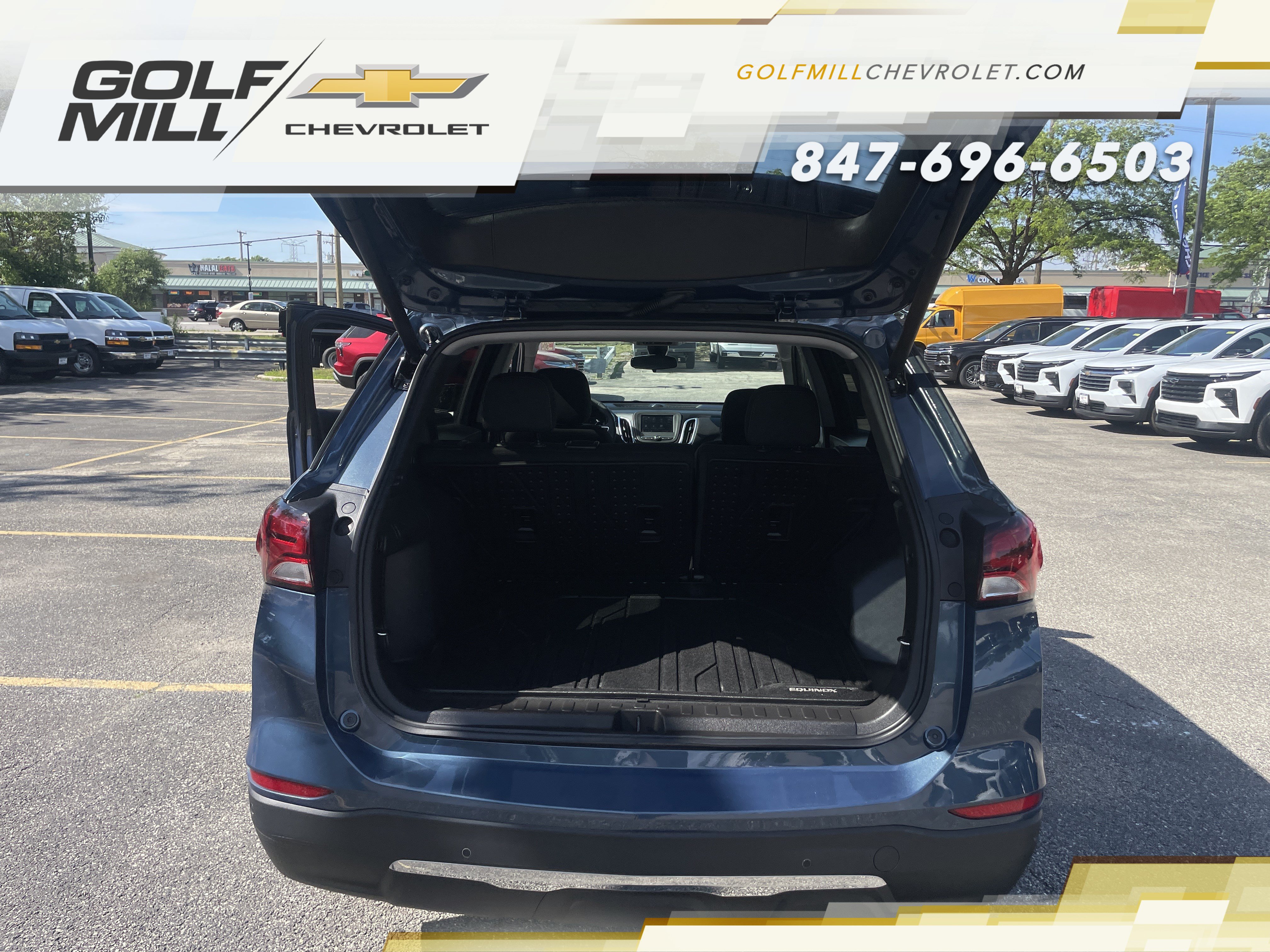 Used 2024 Chevrolet Equinox LT w/ LPO, Floor Liner Package FWD image 12