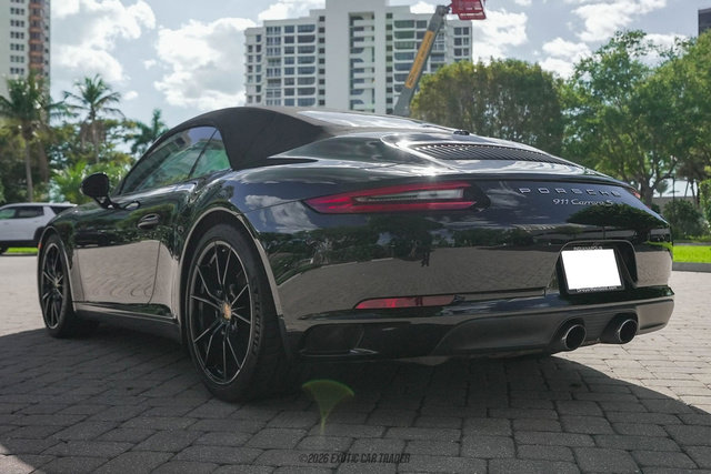 Used 2017 Porsche 911 Carrera S image 18