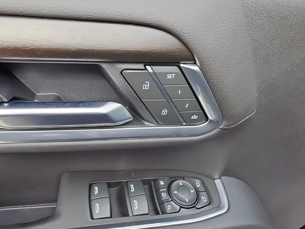 Certified 2025 GMC Sierra 2500 Denali w/ Denali Reserve Package image 32