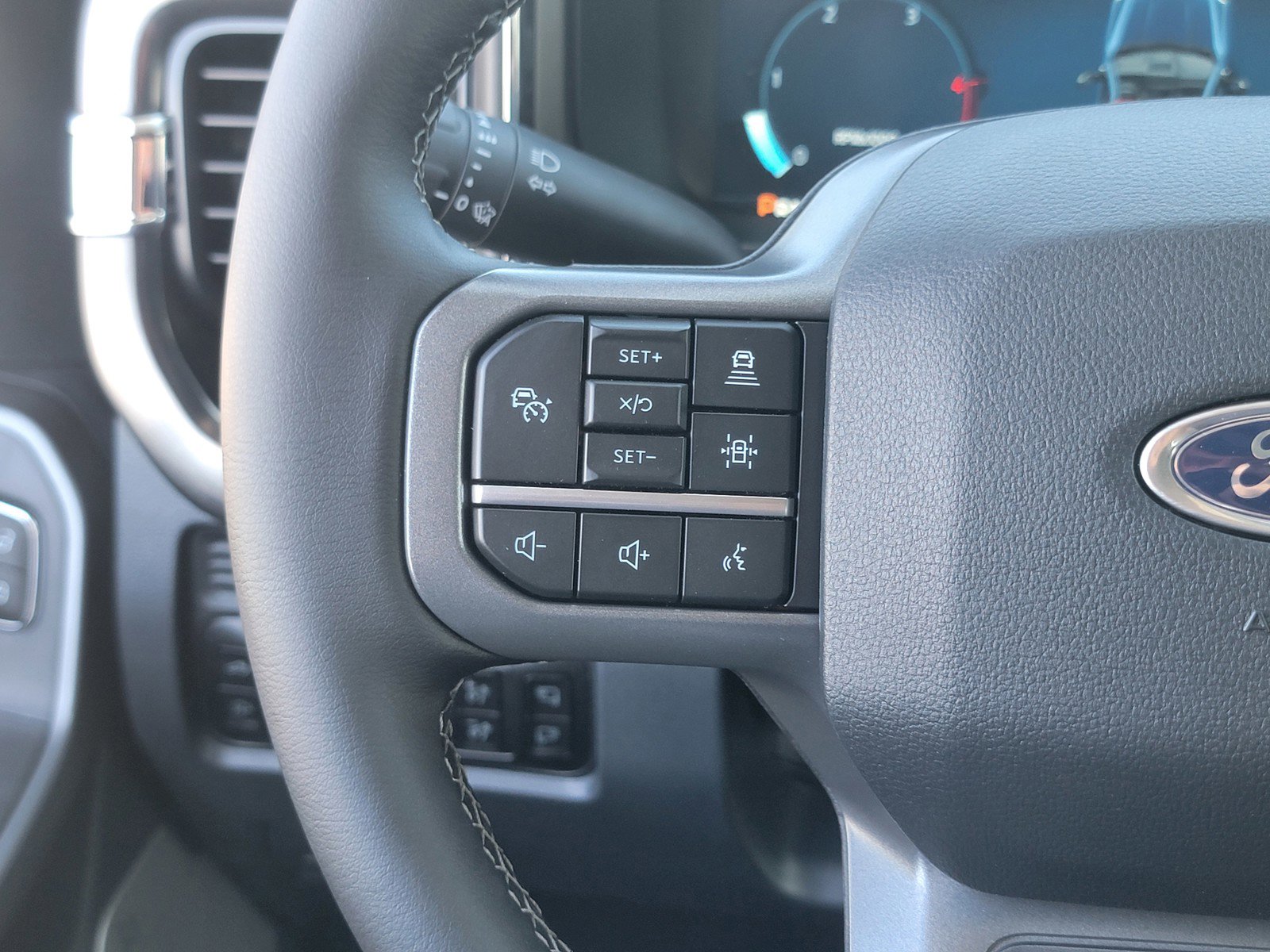 New 2026 Ford F250 Lariat w/ Tremor Off-Road Package image 28