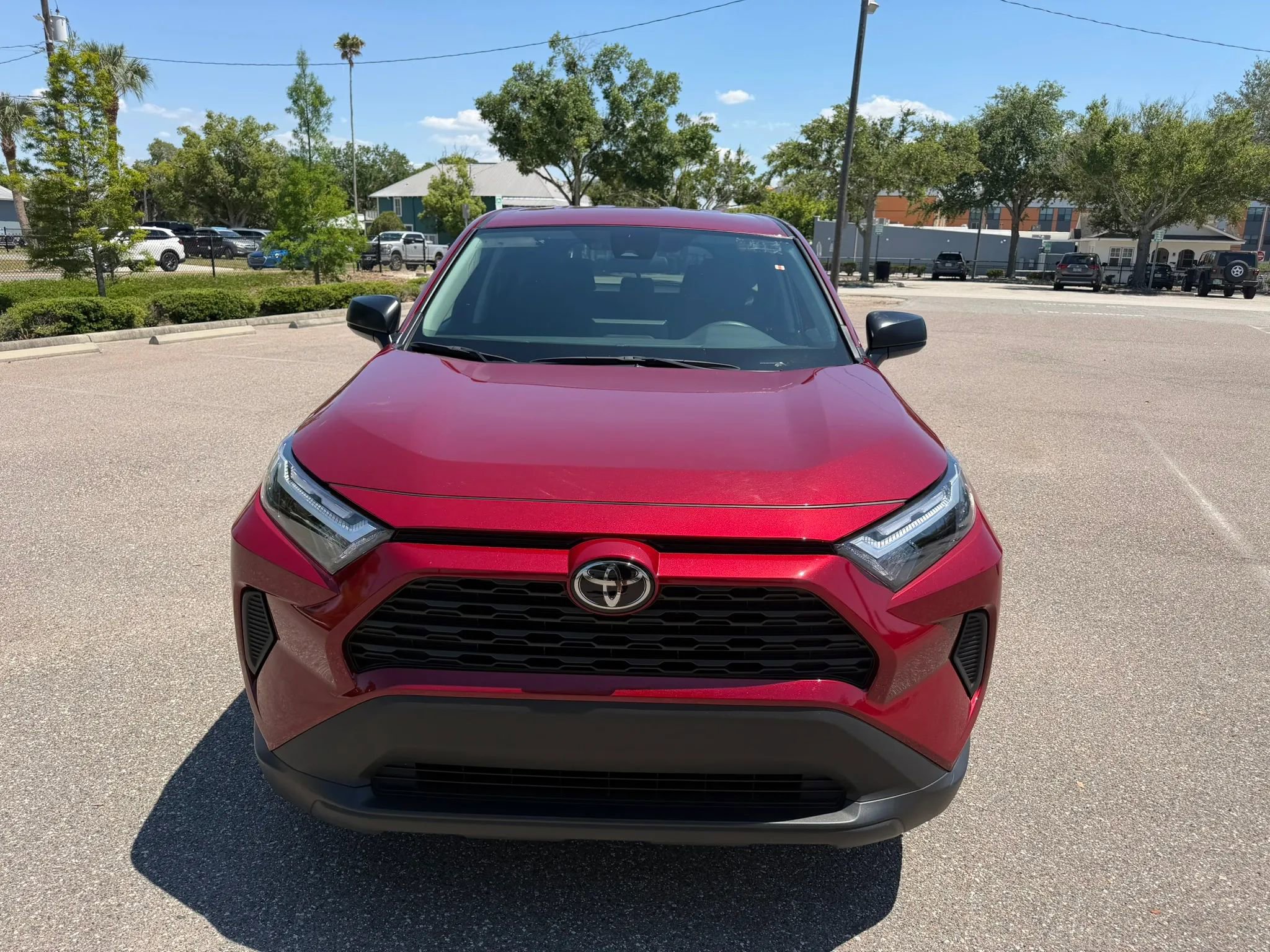 Used 2025 Toyota RAV4 LE AWD/4WD image 3