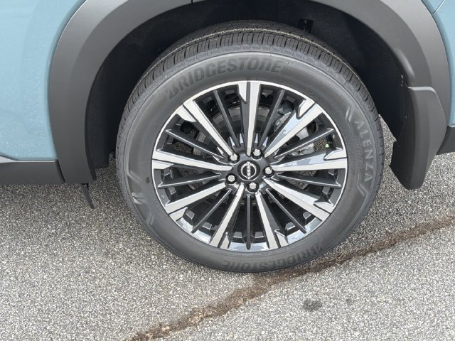 New 2026 Nissan Pathfinder Platinum AWD/4WD image 23