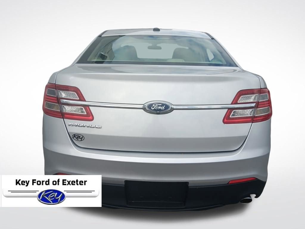 Used 2016 Ford Taurus SE image 11