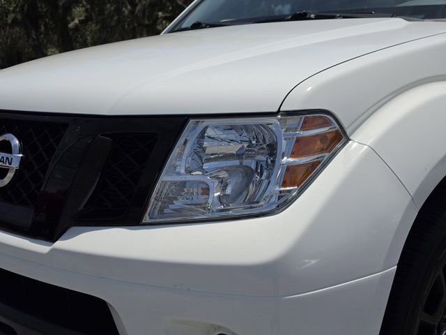 Used 2018 Nissan Frontier SV w/ Value Truck Package RWD image 9