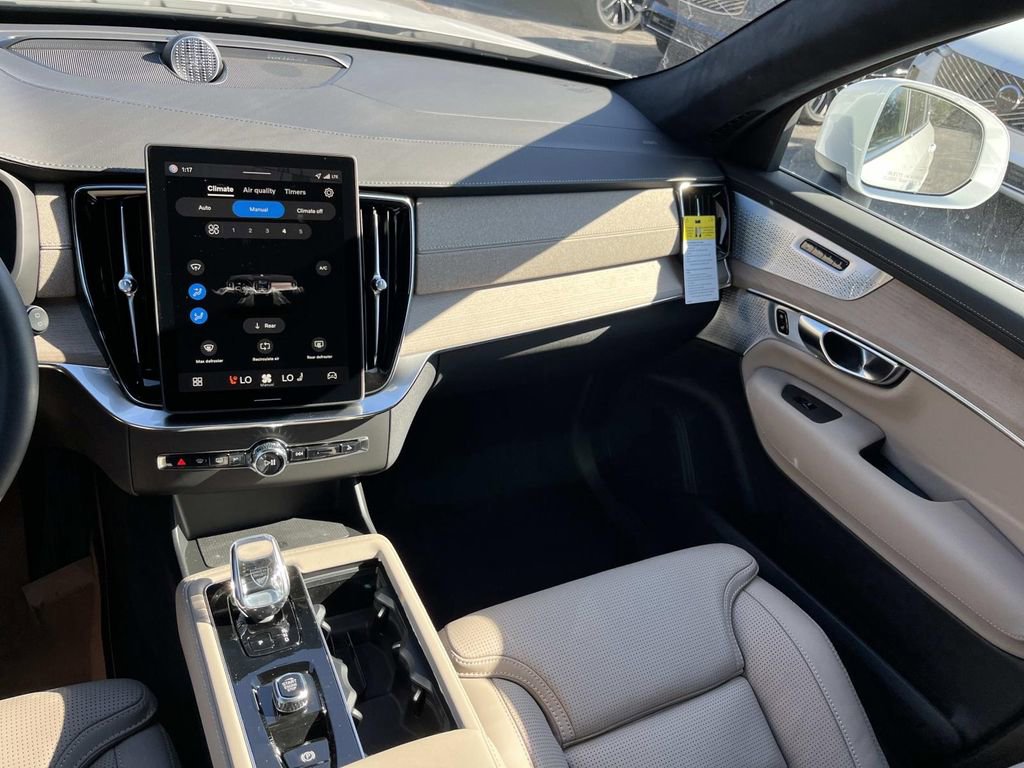 New 2026 Volvo XC90 T8 Ultra w/ Lounge Package AWD/4WD image 15