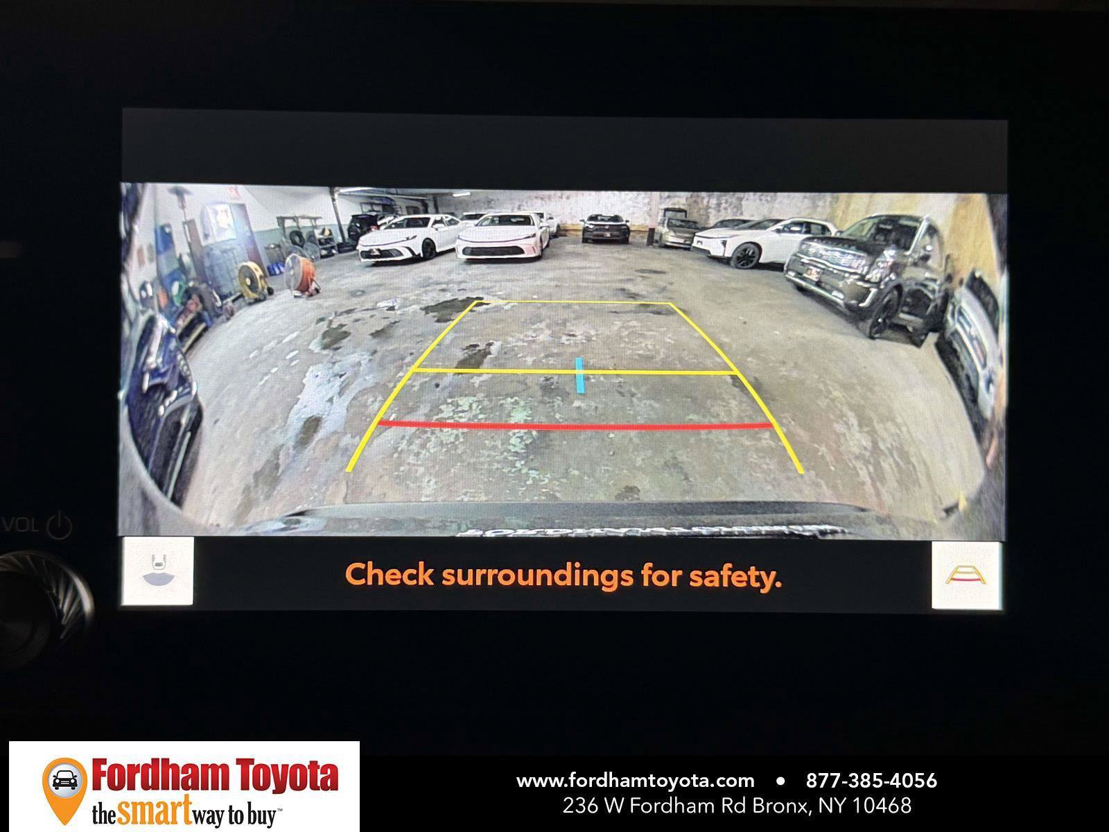 Used 2025 Toyota RAV4 XLE AWD/4WD image 27
