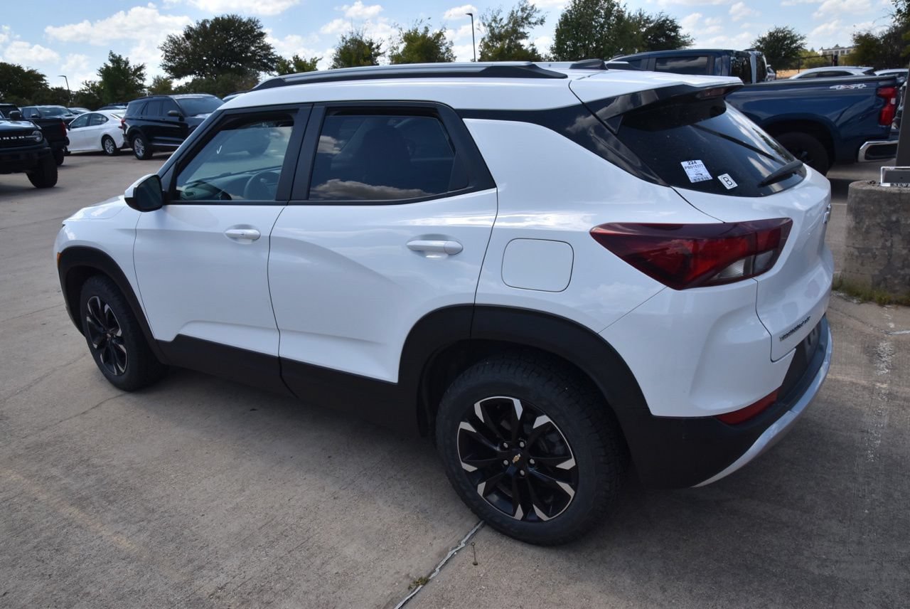 Used 2023 Chevrolet TrailBlazer LT FWD image 7