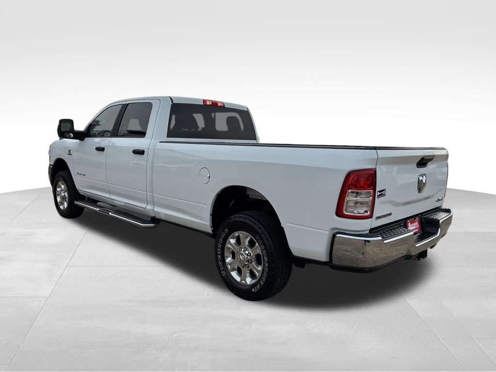 Used 2024 RAM 3500 Big Horn video 3