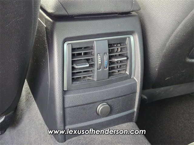 Used 2018 BMW 330i Sedan w/ Convenience Package image 12