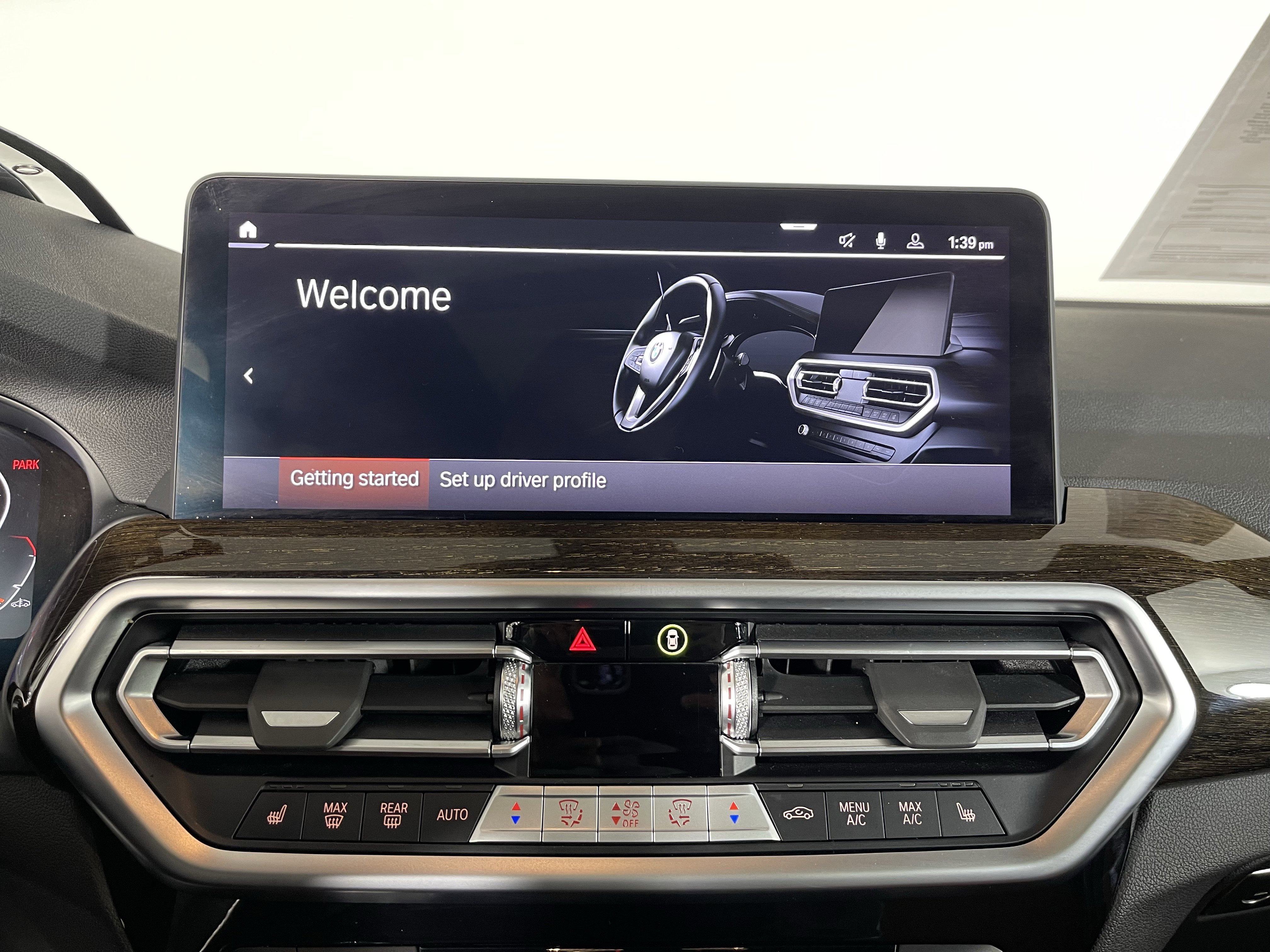 Certified 2025 BMW X4 xDrive30i image 13