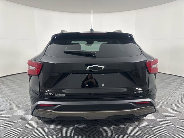 New 2026 Chevrolet Trax ACTIV w/ Sunroof Package image 4