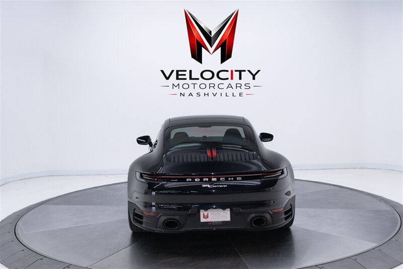 Used 2024 Porsche 911 Carrera RWD image 15