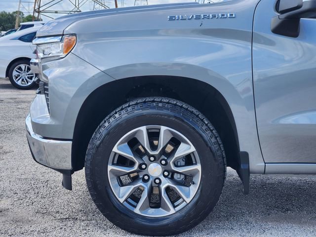 Used 2023 Chevrolet Silverado 1500 LT AWD/4WD image 8