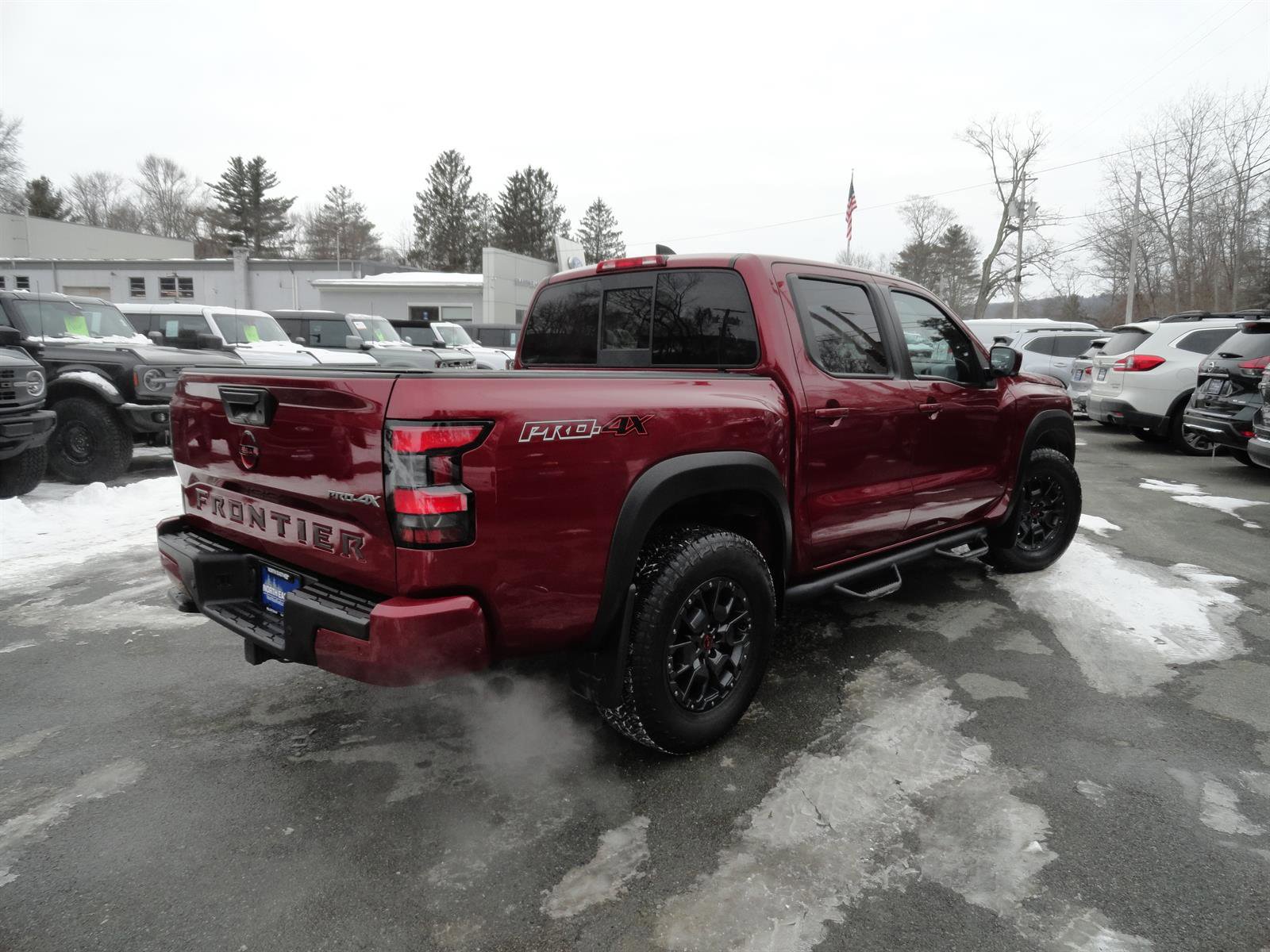 Used 2022 Nissan Frontier PRO-4X w/ Pro-4X Premium Package image 5