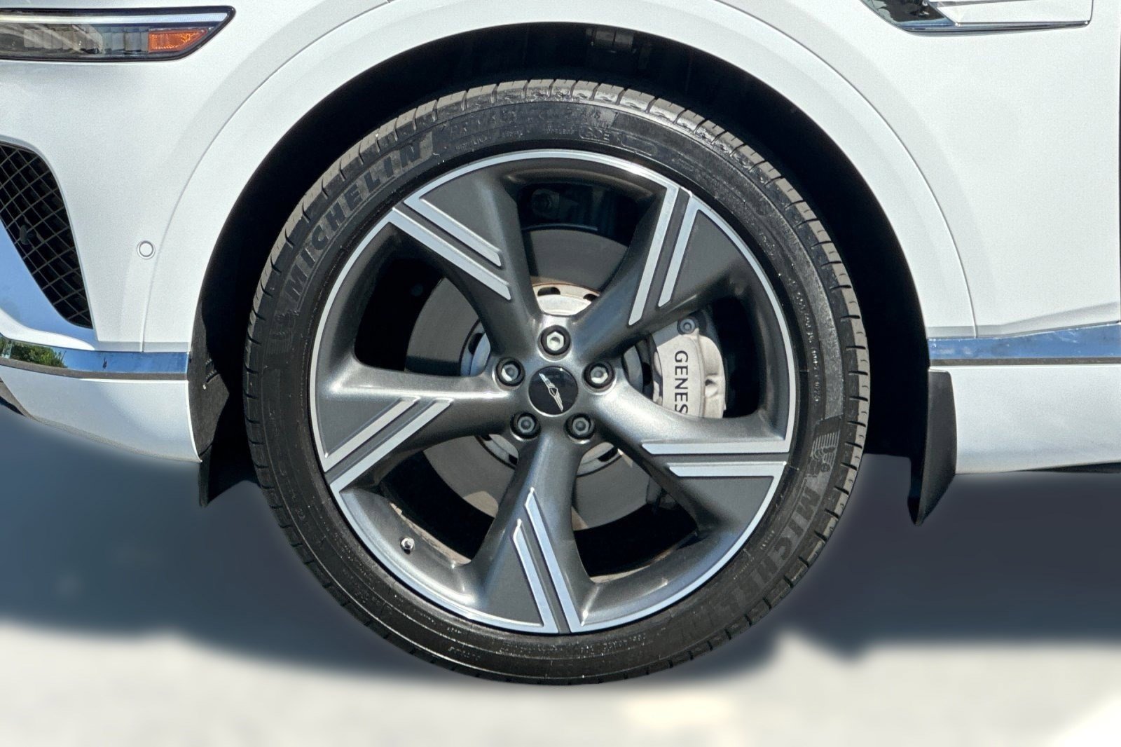 Used 2025 Genesis GV80 2.5T Prestige image 12