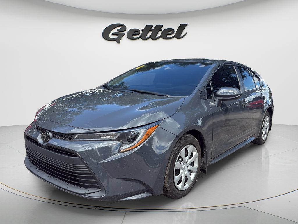 Used 2025 Toyota Corolla LE