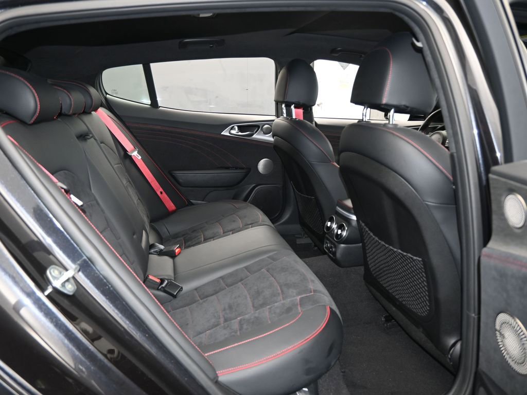 Used 2023 Kia Stinger GT2 image 48