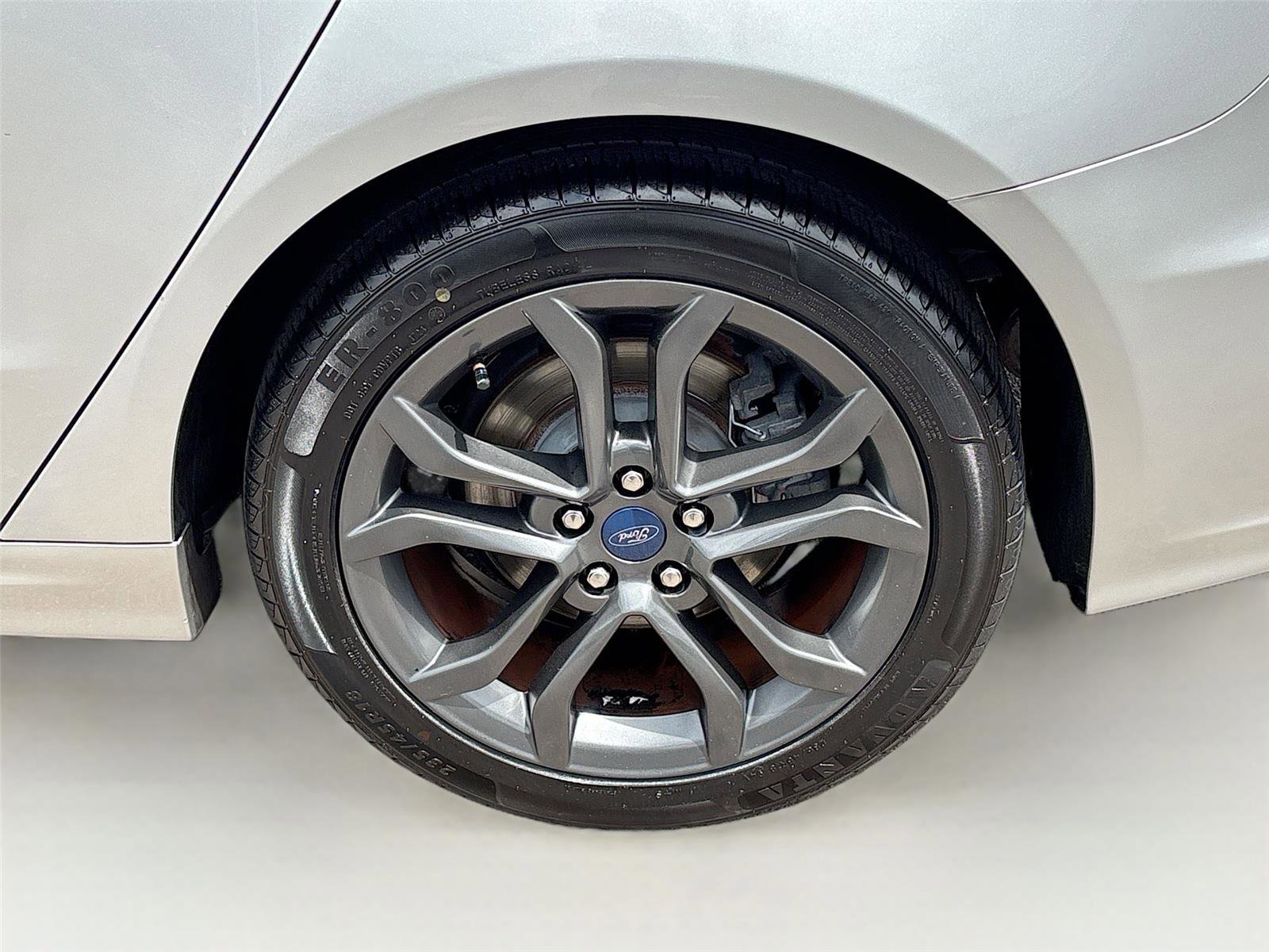 Used 2019 Ford Fusion SEL FWD image 30