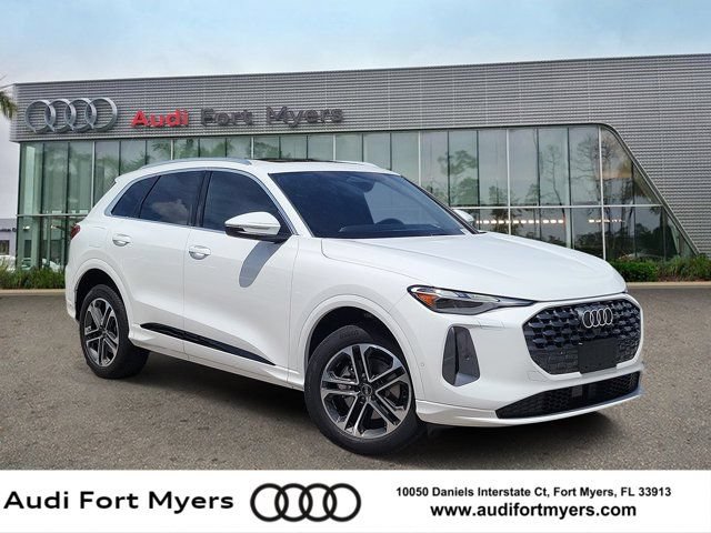 Certified 2025 Audi Q5 Premium w/ Convenience Package AWD/4WD image 1