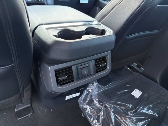 New 2026 Ford F350 Lariat w/ Chrome Package AWD/4WD image 9