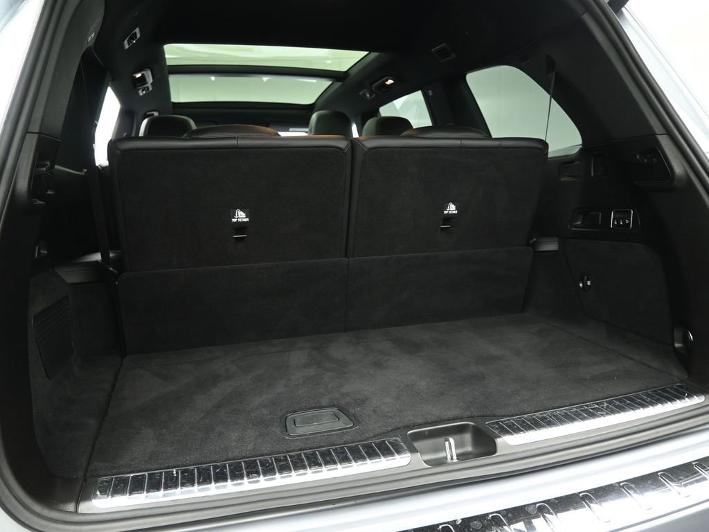 Used 2022 Mercedes-Benz GLS 450 4MATIC image 25