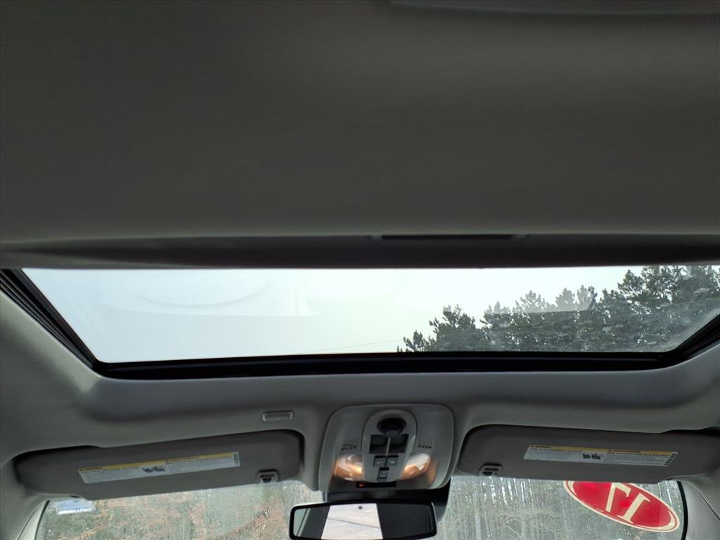 Used 2017 GMC Terrain Denali image 13