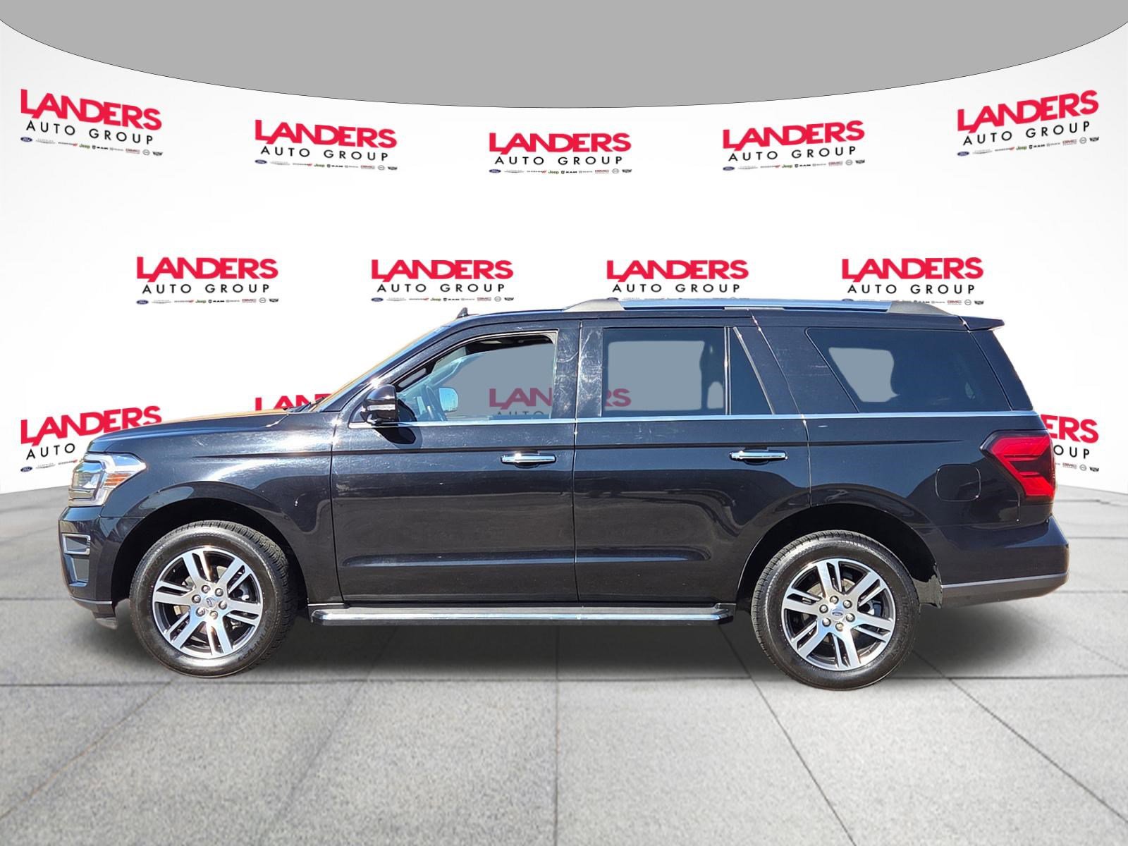 Used 2023 Ford Expedition Limited image 6