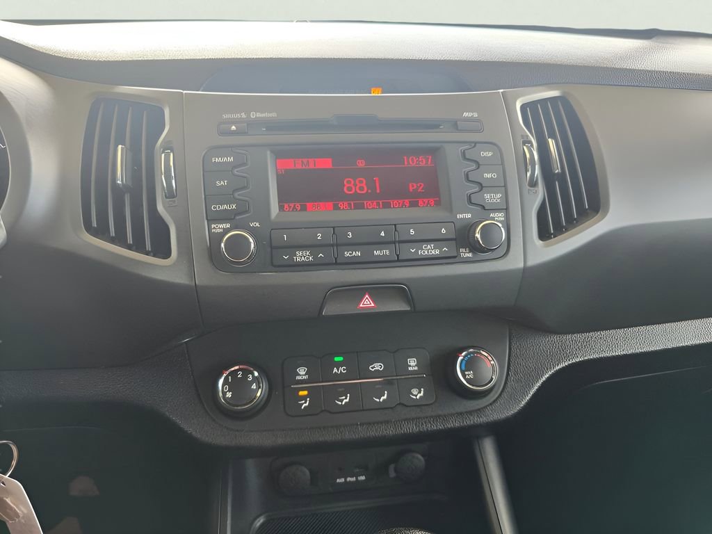 Used 2013 Kia Sportage LX FWD image 36