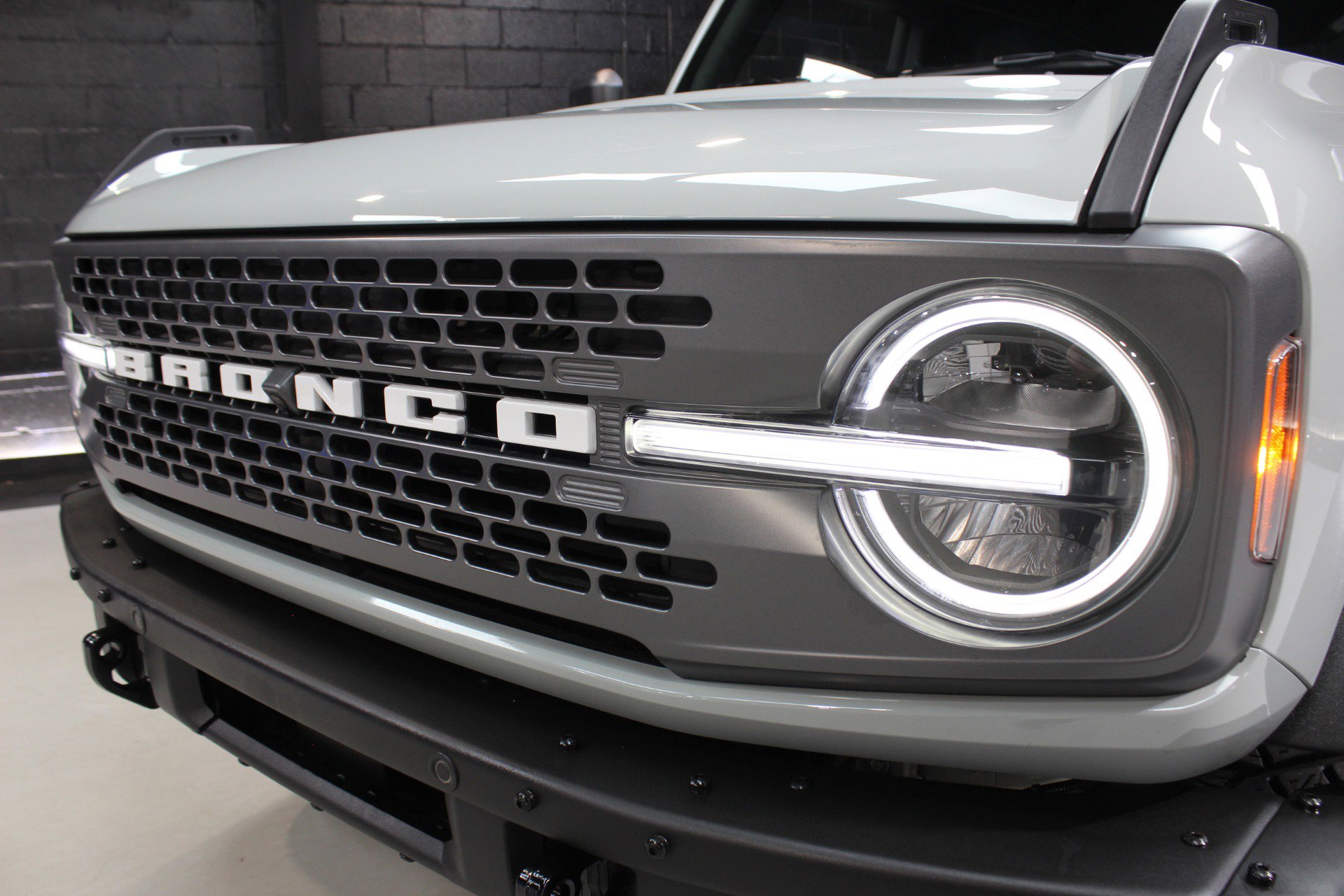 Used 2022 Ford Bronco Badlands image 4