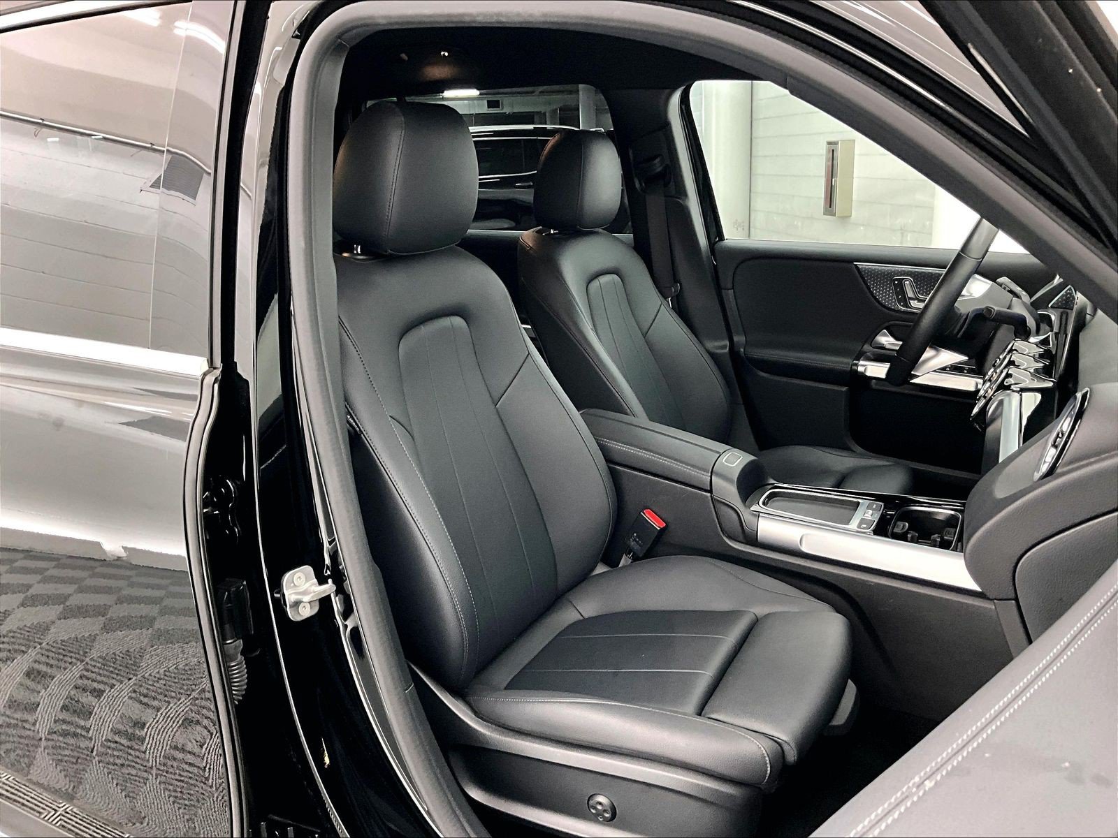 Certified 2024 Mercedes-Benz EQB 250+ image 6