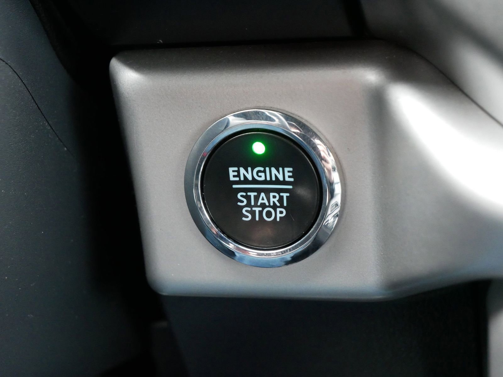 Used 2022 Ford Expedition Max XLT AWD/4WD image 32