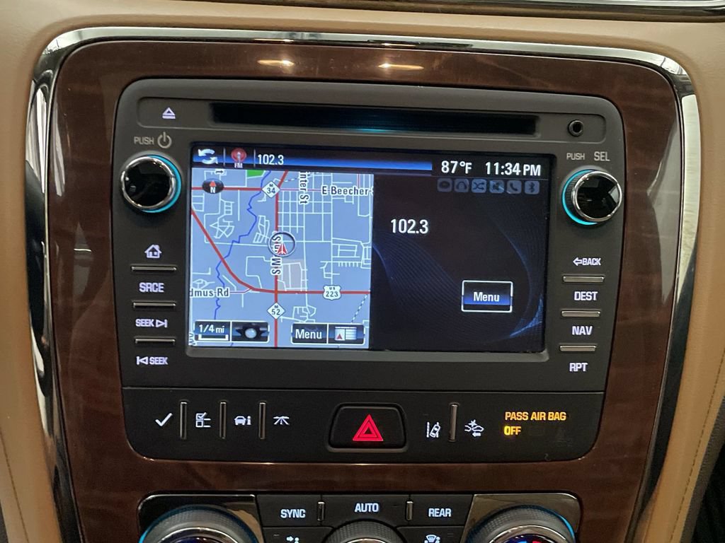 Used 2016 Buick Enclave Premium w/ Experience Buick Package FWD image 6