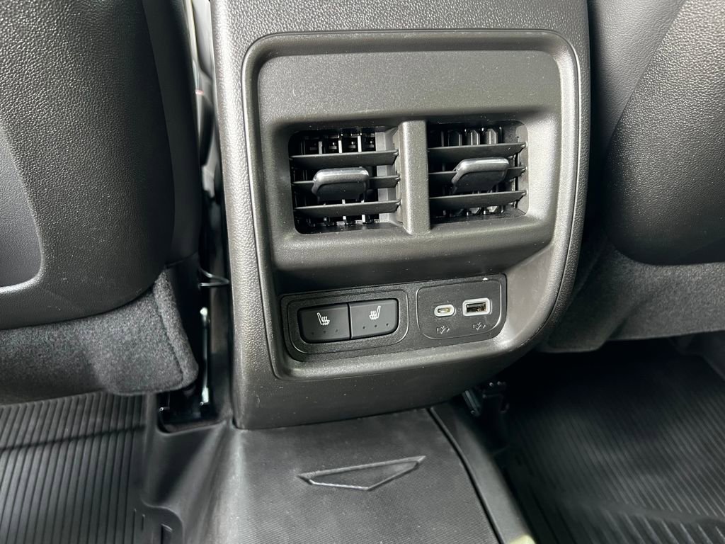 Certified 2024 Cadillac XT4 Premium Luxury w/ Cold Weather Package image 13