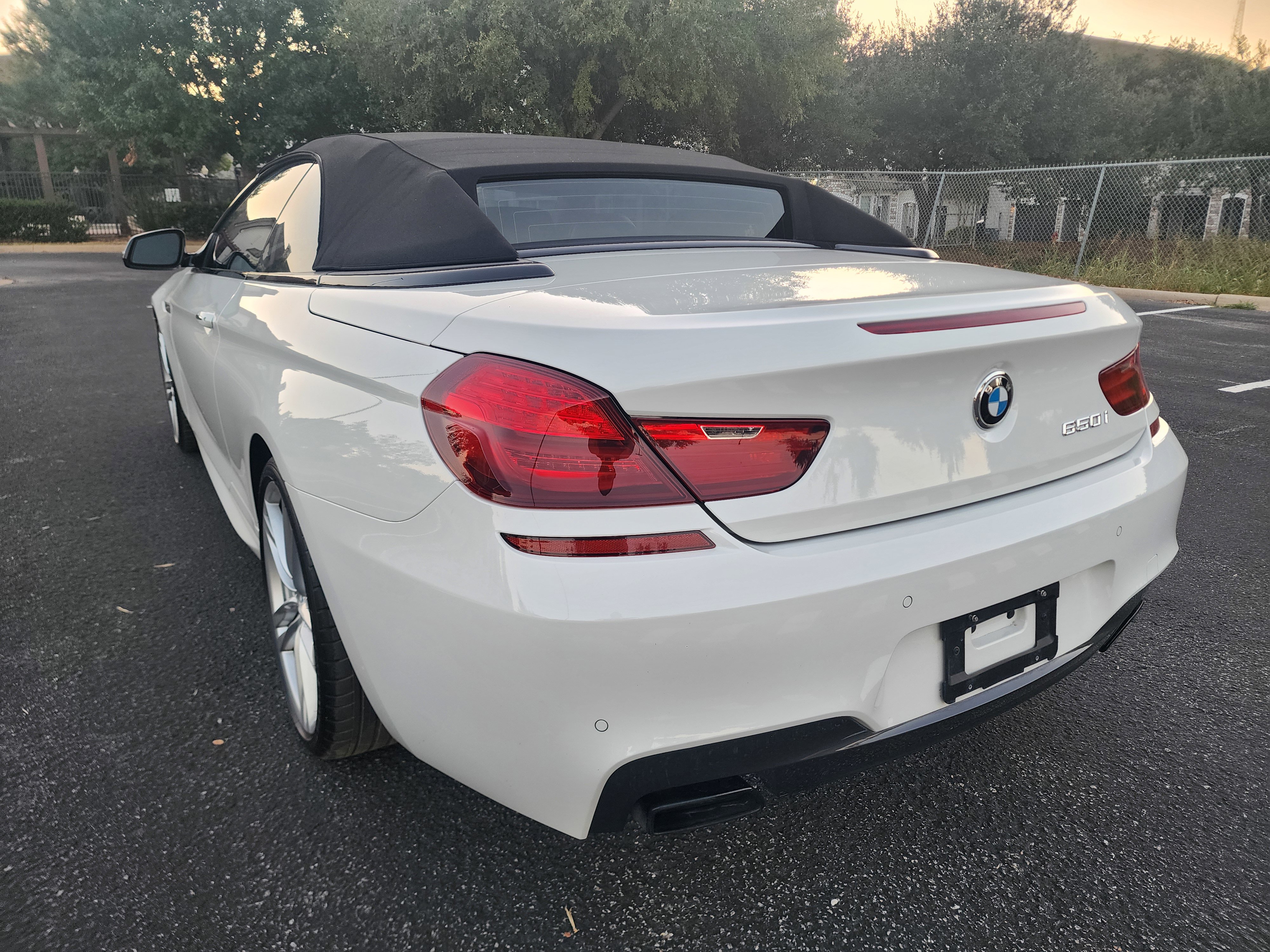 Used 2017 BMW 650i Convertible image 40