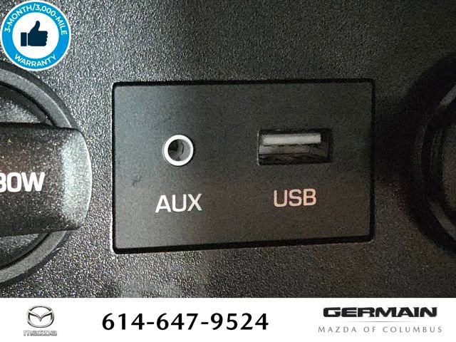 Used 2019 Hyundai Elantra SE FWD image 33