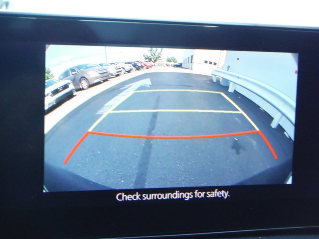 Used 2022 MAZDA MAZDA3 s FWD image 22